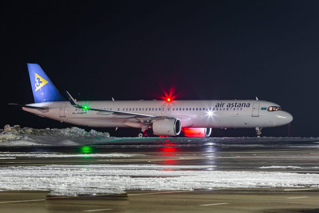 Новый самолет Air Astana Airbus