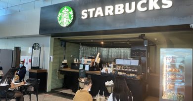 Starbucks аэропорт Алматы